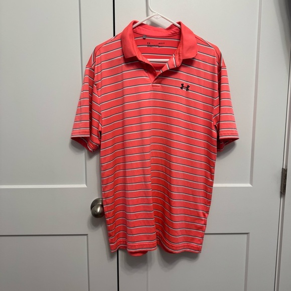 Under Armour Men's Golf Polo Shirt LG Loose Fit Coral Striped 1342082 Heatgear - Picture 1 of 8